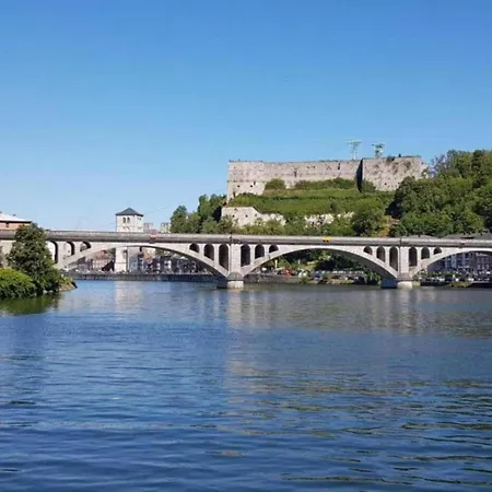 With Sauna, Liege بيت للعطل