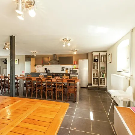 With Sauna, Liege بيت للعطل