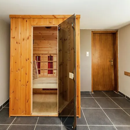 With Sauna, Liege *